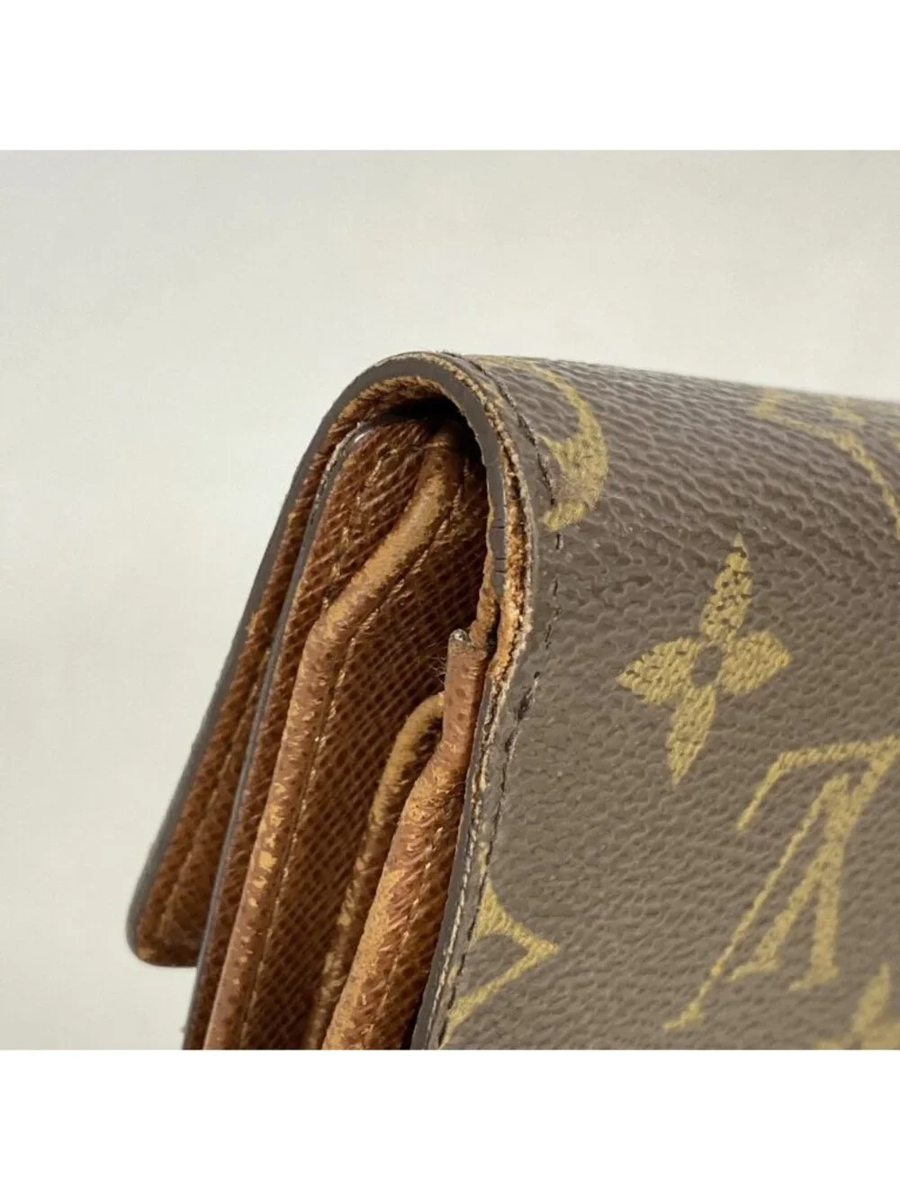 Louis Vuitton Trifold Wallet Monogram Porte Tresor Loue Tuy Papier Brown